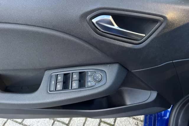 Mitsubishi Colt (2024) thumbnail 18