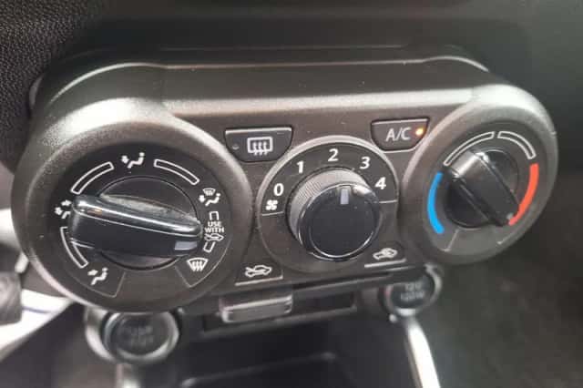 Suzuki Ignis (2023) thumbnail 25