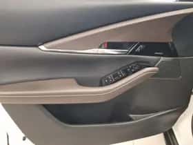 Mazda CX-30 (2021) thumbnail 24
