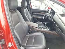 Mazda CX-30 (2020) thumbnail 35