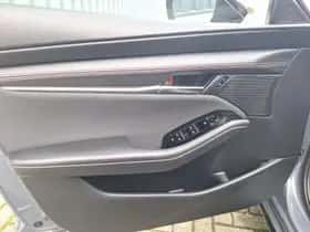 Mazda 3 (2023) thumbnail 13