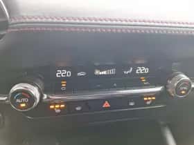 Mazda 3 (2023) thumbnail 22