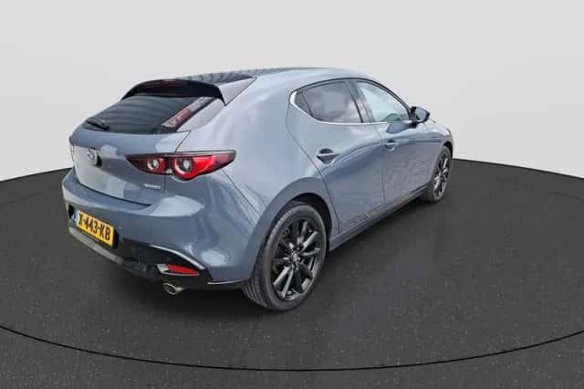 Mazda 3 (2023) thumbnail 7