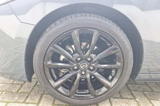 Mazda 3 (2023) thumbnail 10