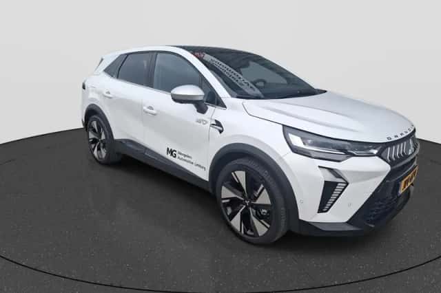 Mitsubishi Grandis (2025) thumbnail 2