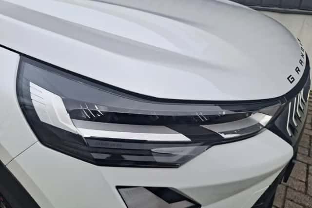 Mitsubishi Grandis (2025) thumbnail 16