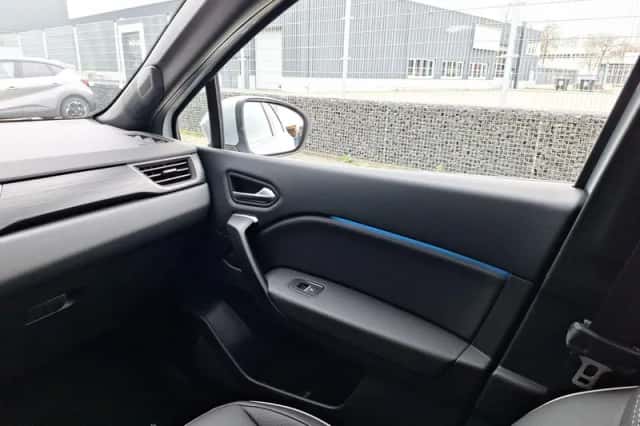 Mitsubishi Grandis (2025) thumbnail 10