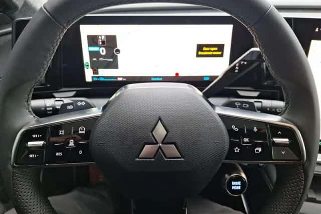 Mitsubishi Eclipse Cross (2025) thumbnail 21