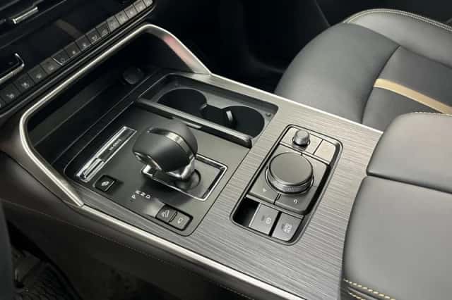 Mazda CX-80 (2025) thumbnail 6