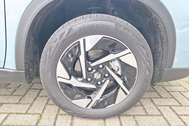 Suzuki Vitara (2025) thumbnail 15