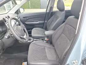 Suzuki Vitara (2025) thumbnail 17