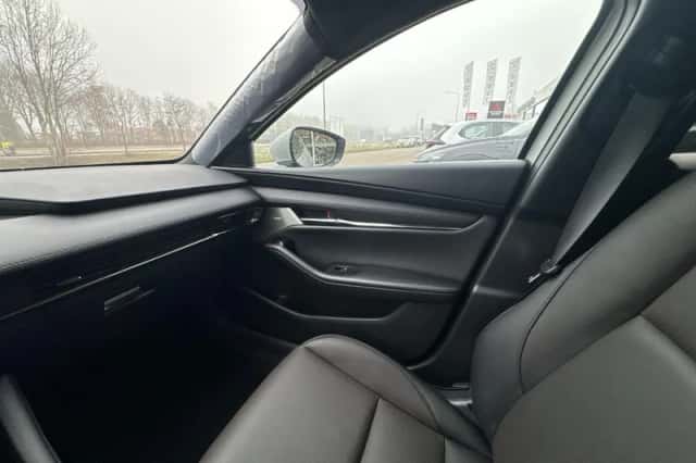 Mazda 3 (2026) thumbnail 10