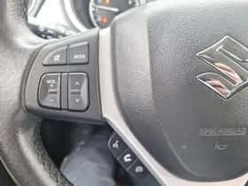 Suzuki Vitara (2017) thumbnail 21