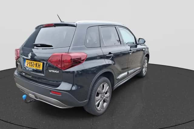 Suzuki Vitara (2020) thumbnail 7