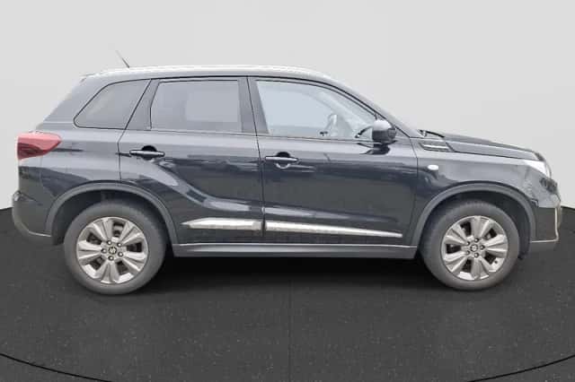 Suzuki Vitara (2020) thumbnail 8