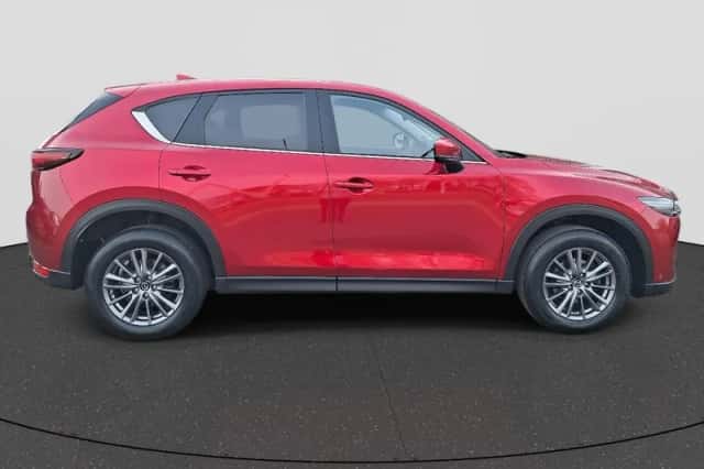 Mazda CX-5 (2017) thumbnail 8
