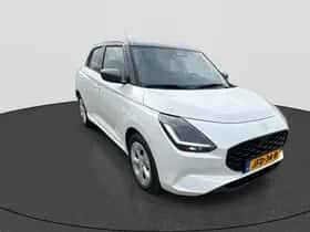 Suzuki Swift (2025) thumbnail 2