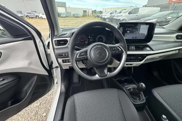 Suzuki Swift (2025) thumbnail 19