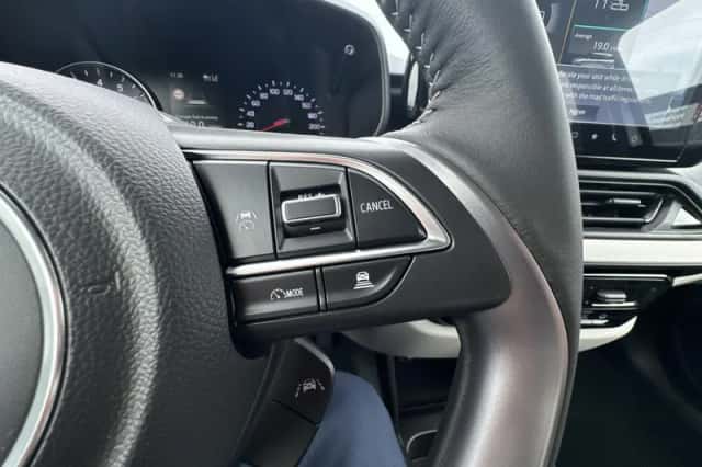 Suzuki Swift (2025) thumbnail 21