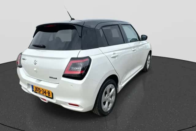 Suzuki Swift (2025) thumbnail 7