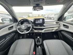 Suzuki Swift (2025) thumbnail 9