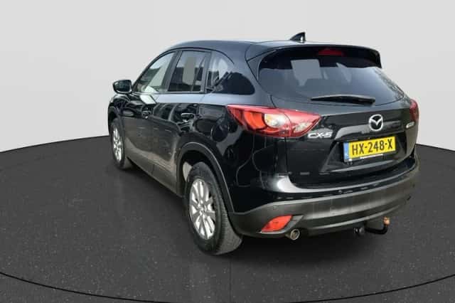 Mazda CX-5 (2016) thumbnail 5