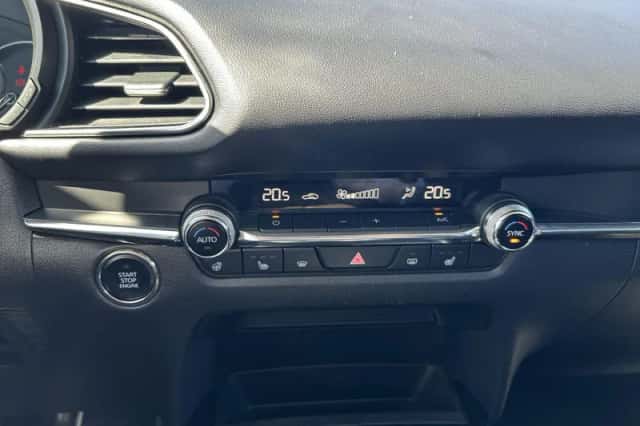 Mazda CX-30 (2023) thumbnail 22
