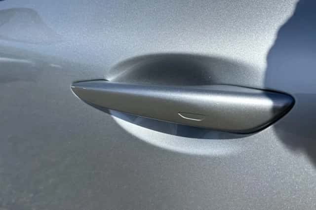 Mazda CX-30 (2023) thumbnail 31