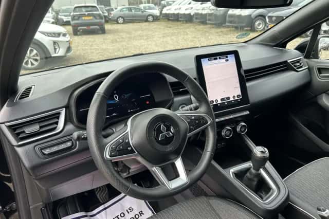 Mitsubishi Colt (2024) thumbnail 29