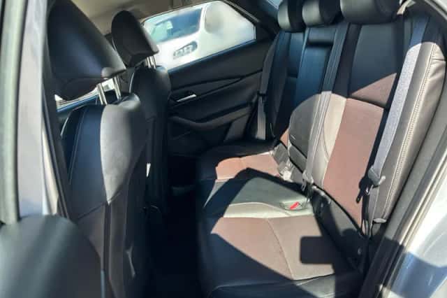 Mazda CX-30 (2020) thumbnail 24