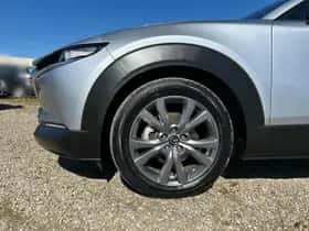 Mazda CX-30 (2020) thumbnail 9