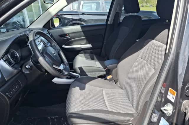 Suzuki Vitara (2017) thumbnail 17