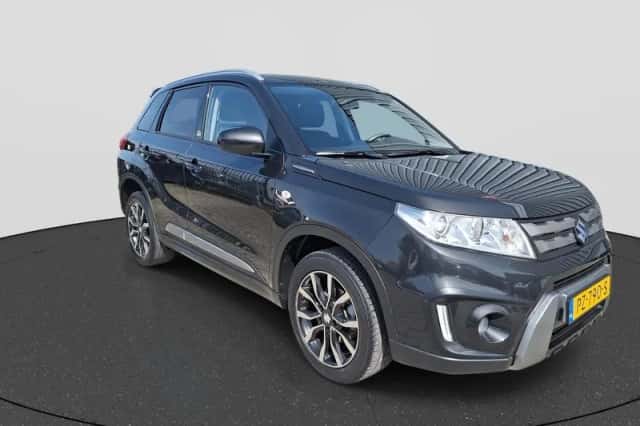 Suzuki Vitara (2017) thumbnail 3