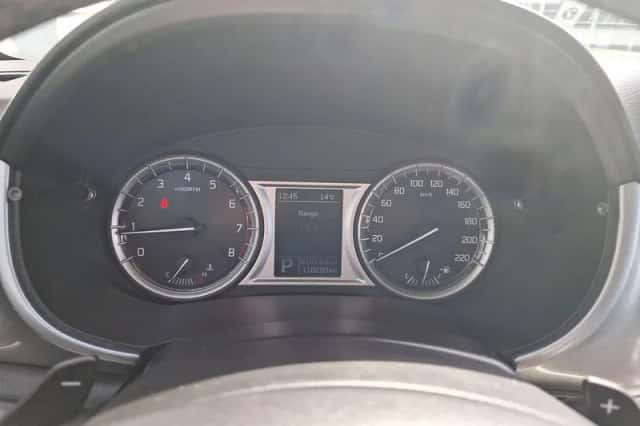 Suzuki Vitara (2017) thumbnail 23