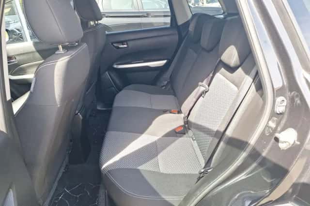 Suzuki Vitara (2017) thumbnail 30