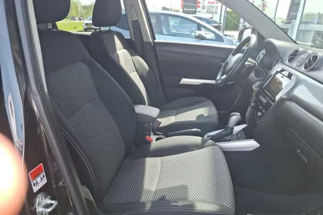 Suzuki Vitara (2017) thumbnail 33