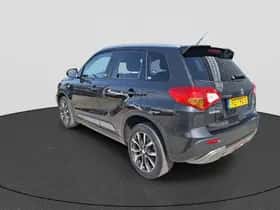 Suzuki Vitara (2017) thumbnail 5