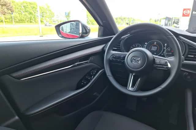 Mazda 3 (2025) thumbnail 14
