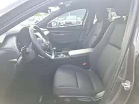 Mazda 3 (2024) thumbnail 17