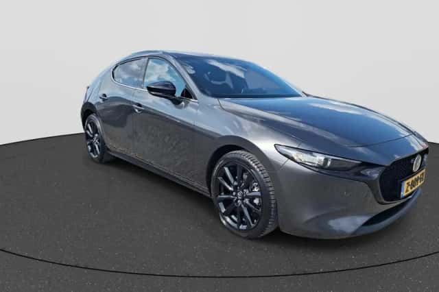 Mazda 3 (2024) thumbnail 3