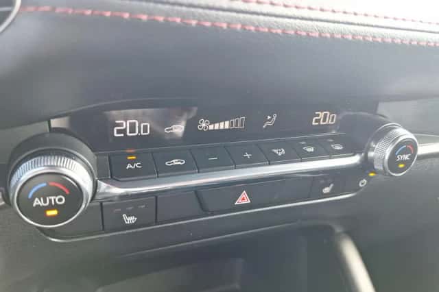 Mazda 3 (2024) thumbnail 27