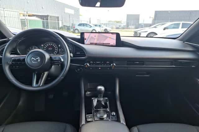 Mazda 3 (2024) thumbnail 31