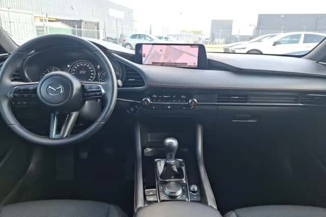 Mazda 3 (2024) thumbnail 9