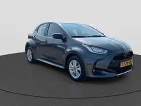 Mazda 2 Hybrid (2023) thumbnail 2