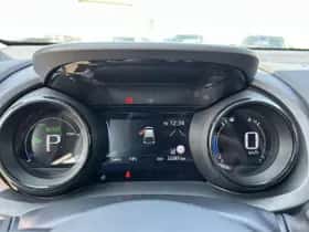 Mazda 2 Hybrid (2023) thumbnail 16