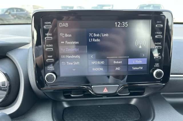 Mazda 2 Hybrid (2023) thumbnail 20