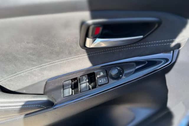 Mazda 2 (2020) thumbnail 11