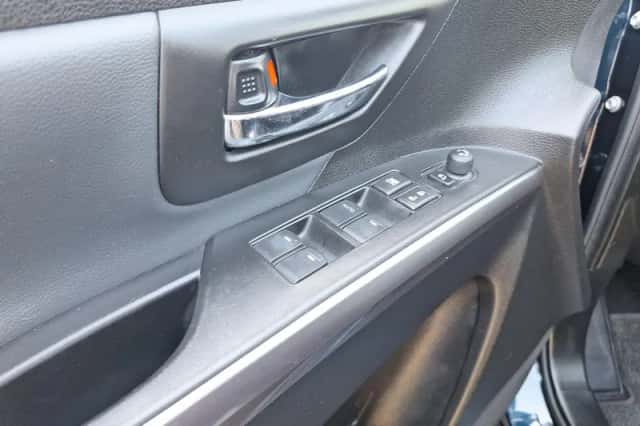 Suzuki S-Cross (2022) thumbnail 18