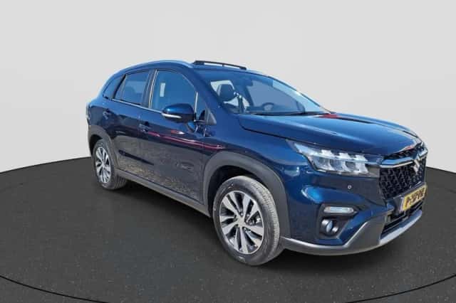 Suzuki S-Cross (2022) thumbnail 3