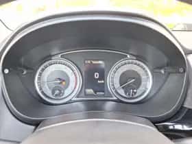 Suzuki S-Cross (2022) thumbnail 24